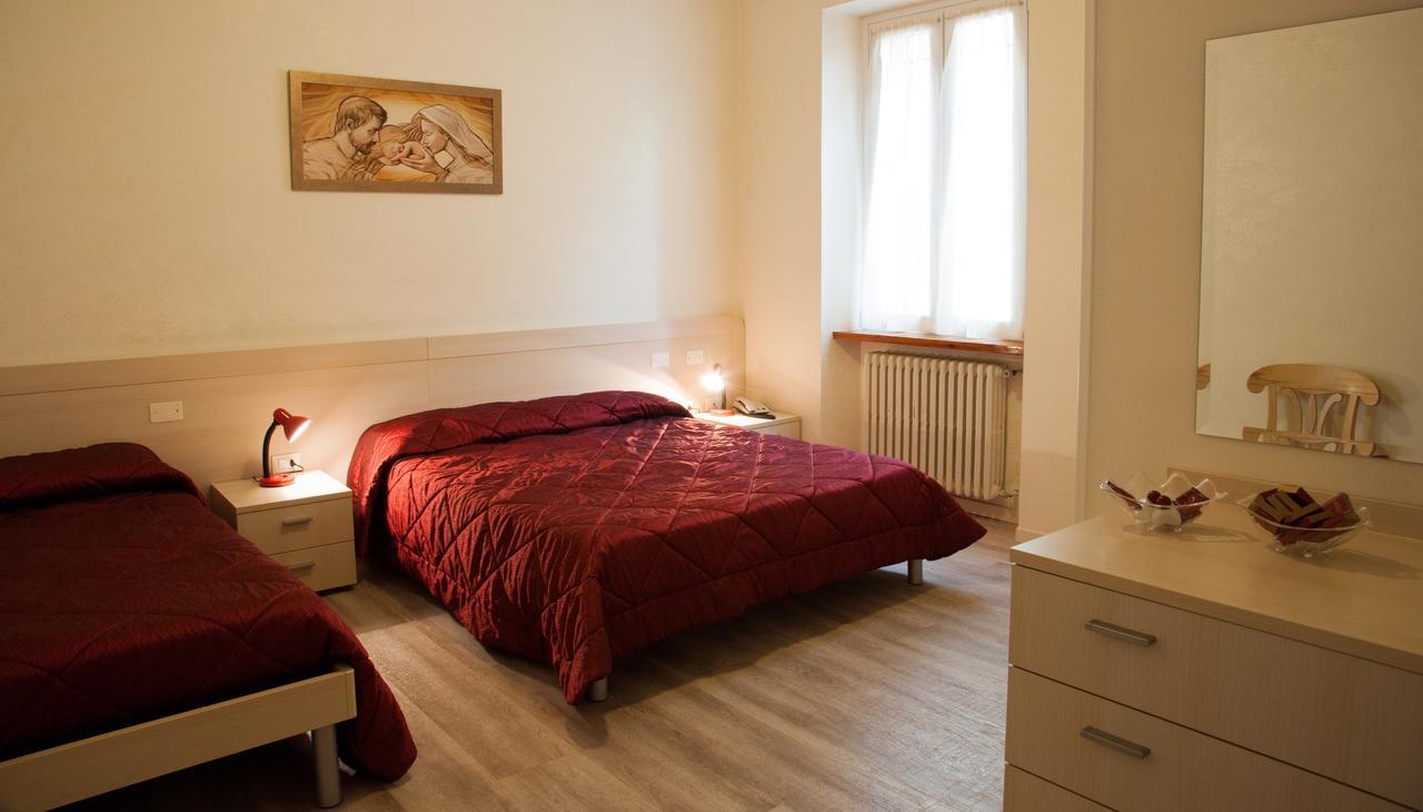 Antico Albergo Negrar Eksteriør billede